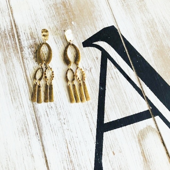 ALQUIMIA Jewelry - 3/35$ ROMA TASSEL EARRINGS